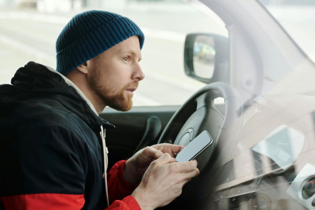 ¿Los conductores de apps como Uber o DiDi pueden acceder a prestaciones laborales en México?