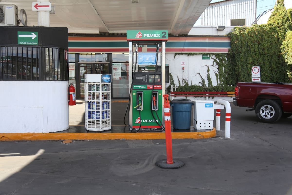 Exigirán que gasolineras no cobren por el uso de baños