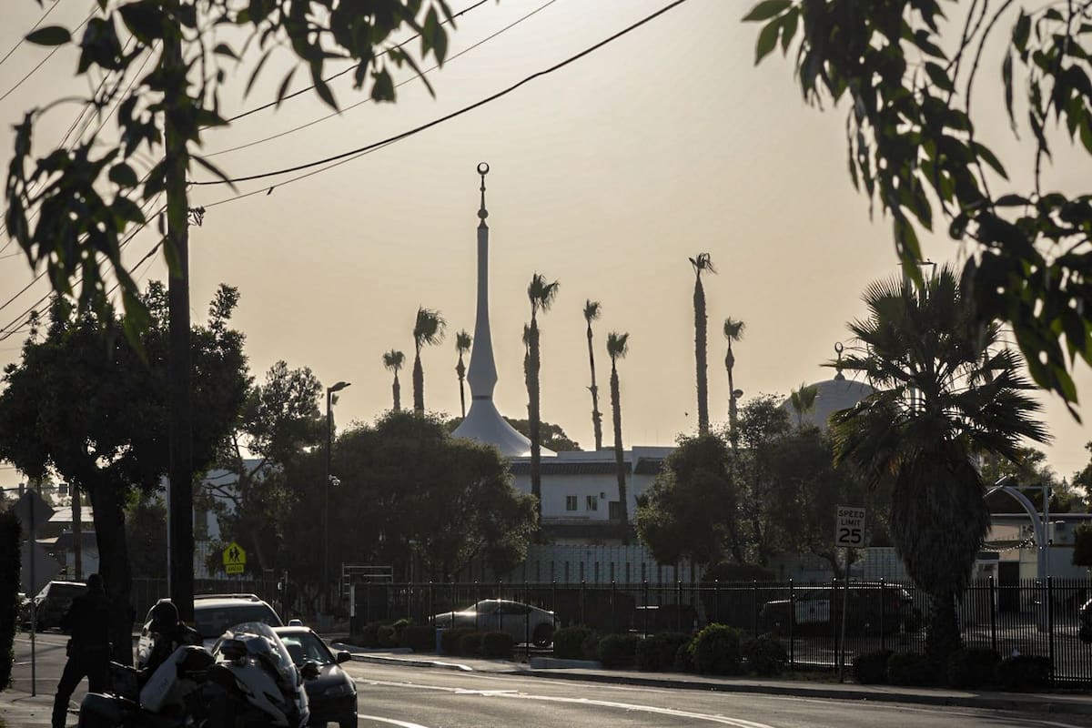 Tiroteo en Centro Islámico de San Diego deja tres muertos; presuntamente dos de las víctimas eran los agresores