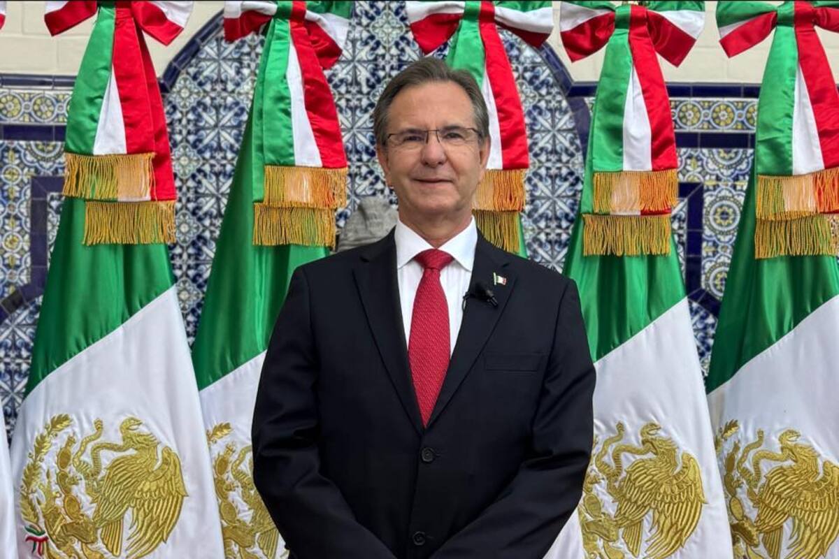 Mexicanos detenidos por migración tendrán acceso a asesorías legales digitales, informó embajador de México