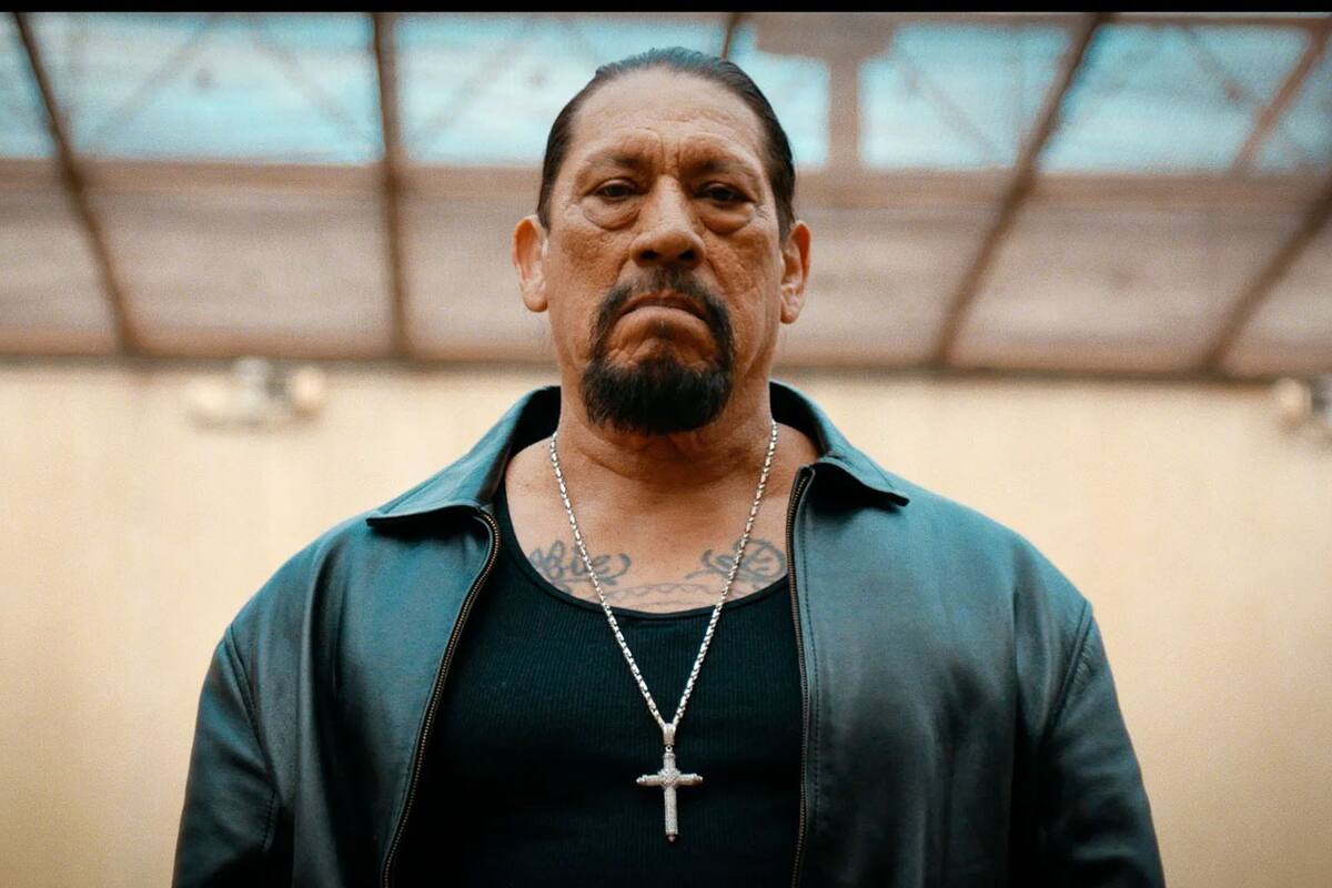 Danny Trejo protagoniza pelea durante desfile del 4 de julio