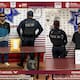 Uno iba en motocicleta robada y otro intentó deshacerse de bolsas con mariguana; ambos fueron detenidos