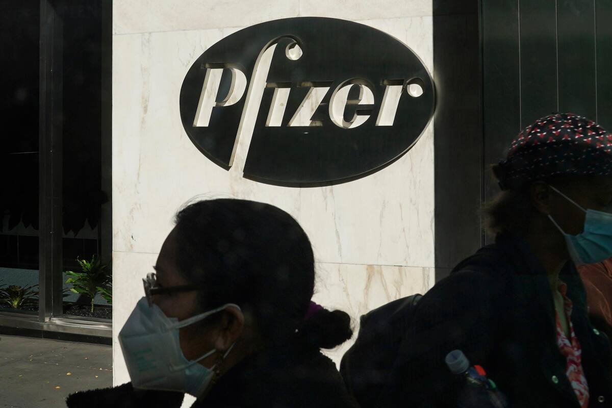 Pfizer prevé 54 mil millones de dólares en ventas con la vacuna y la píldora de Covid en 2022