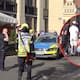 Un automóvil embistió a peatones en el centro de Leipzig, Alemania, y dejó dos muertos y varios heridos; el conductor fue detenido en el lugar