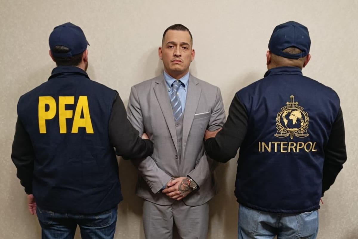 Rodolfo Junior Aguirre, mexicano requerido desde 2016 por delitos de posesión y distribución de cocaína en Illinois, fue detenido en Argentina y su extradición a Estados Unidos ya está en marcha