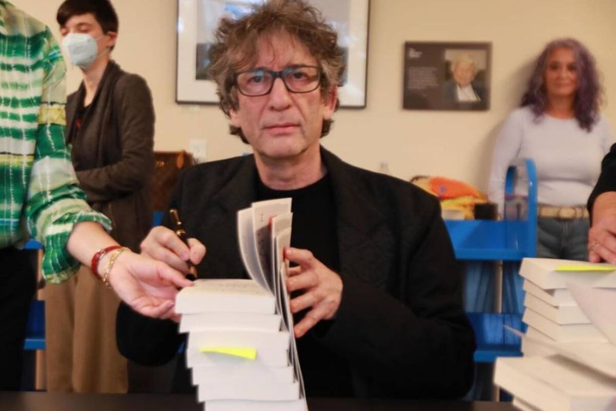 Neil Gaiman enfrenta acusaciones de abuso sexual
