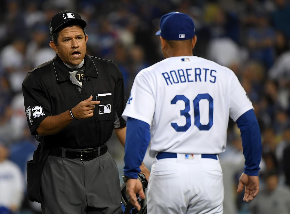 En 2020 el zacatecano Alfonso Márquez se convirtió en el primer umpire latino en ser nombrado jefe de cuarteta. (Foto: @MLB_Mexico)