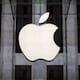 Apple rompió récords históricos de ventas gracias al éxito del iPhone en China, mientras Samsung reportó ganancias masivas impulsadas por la escasez global de chips para Inteligencia Artificial