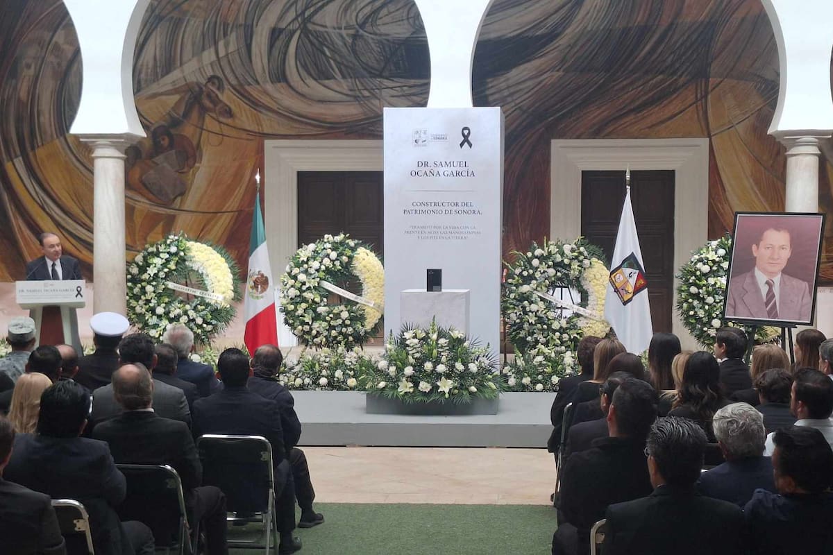Alfonso Durazo rinde homenaje a Samuel Ocaña