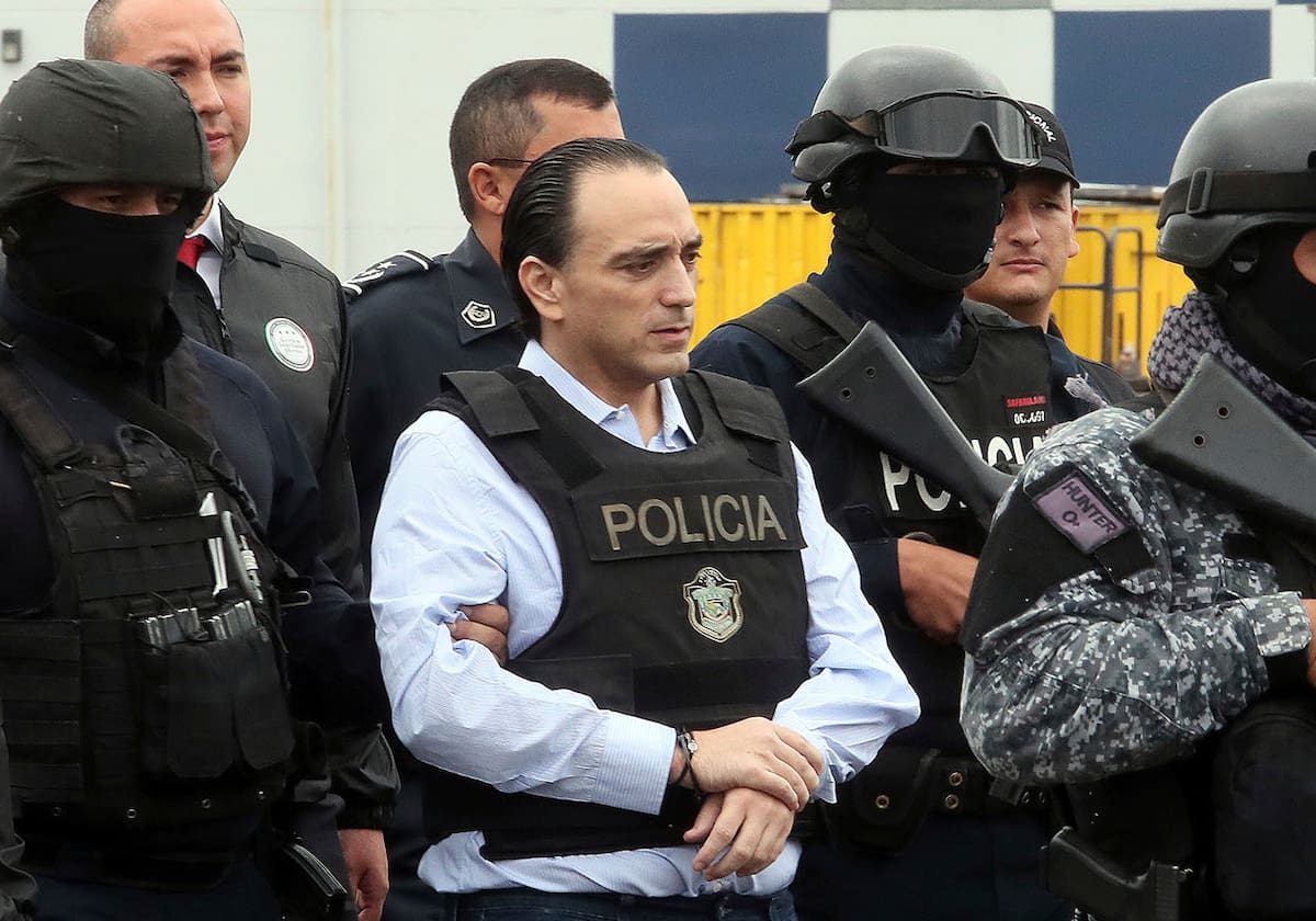 Roberto Borge fue absuelto del delito de delincuencia organizada y continuará su proceso en prisión domiciliaria. Foto: Efren Giron/Panama Foreign Ministry via AP