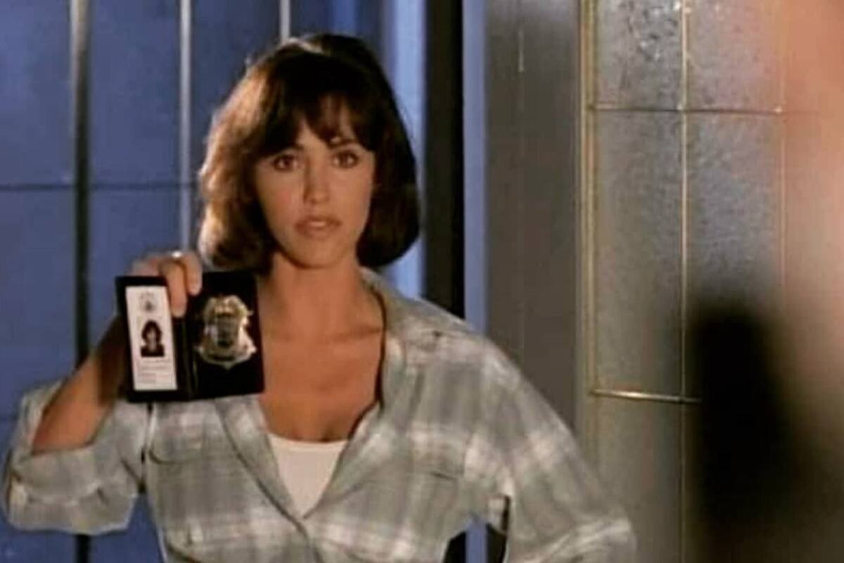 CBS habría pagado decenas de millones de dólares a la actriz Bobbie Phillips tras filtrar información sobre caso de acoso sexual contra Les Moonves