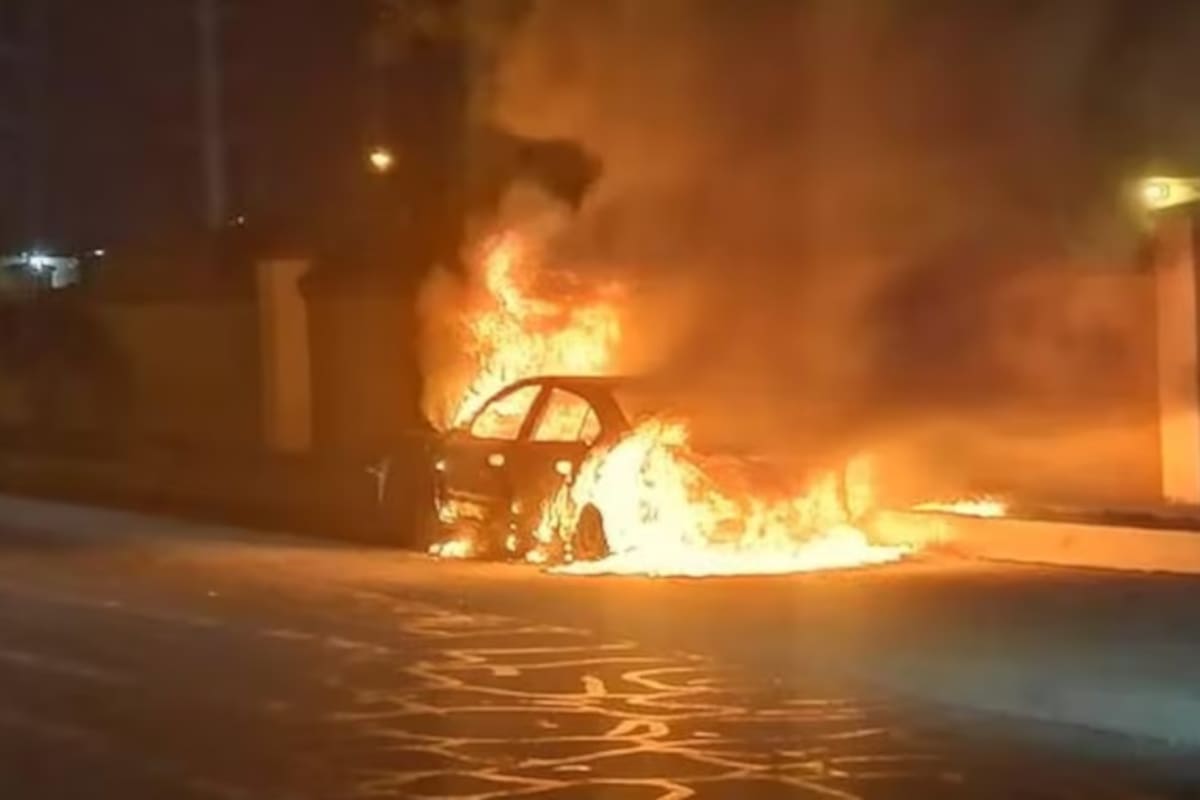 Cortocircuitos, causa de incendios de vehículos en el municipio