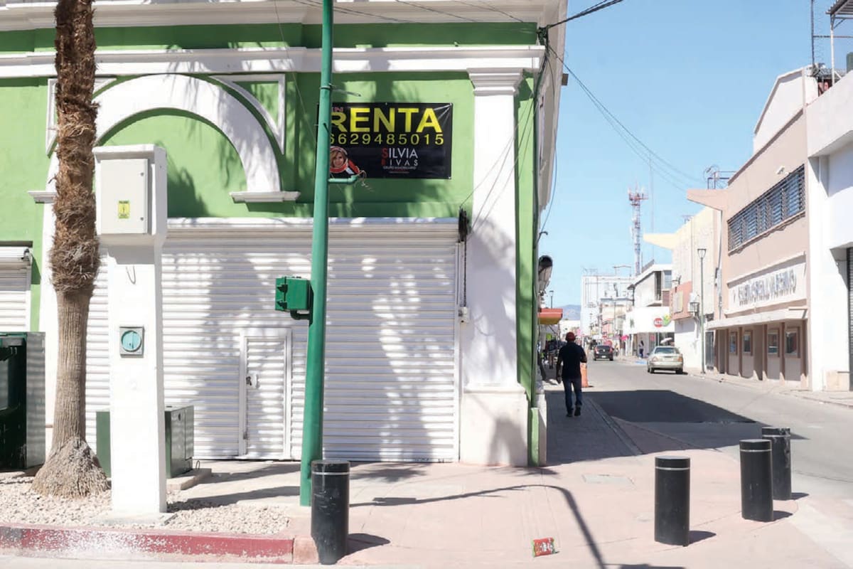 Rentas altas, calor y falta de estacionamiento dificultan las compras en el Centro de Hermosillo, donde han cerrado al menos 70 comercios
