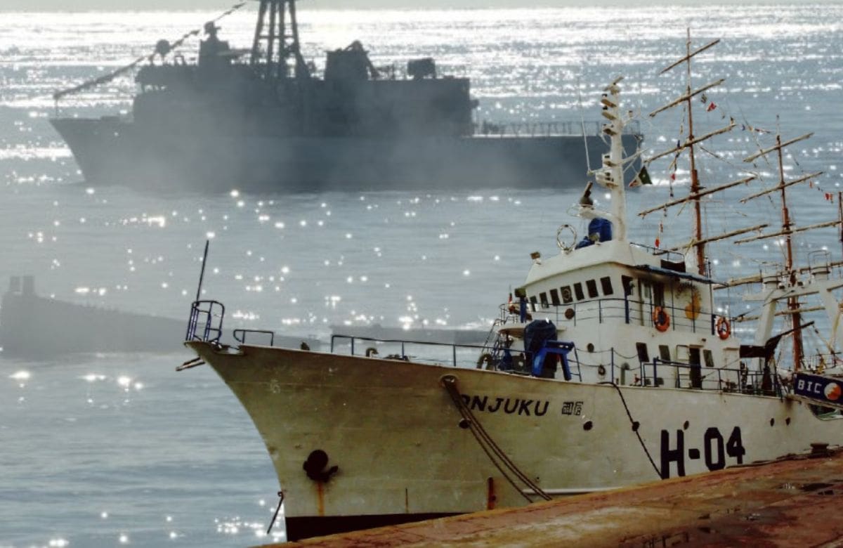 La Secretaría de Marina realizó el hundimiento controlado del ex Buque de Investigación Oceanográfica “Onjuku”. | Crédito: Secretaría de Marina