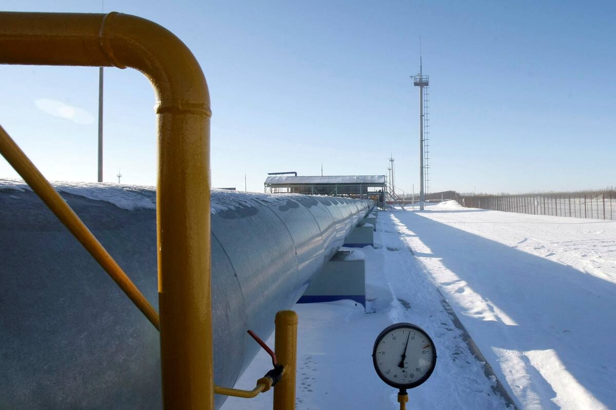 La UE podría sufrir escasez de gas, advierte la AIE; piden a la gente no usarlo tanto
