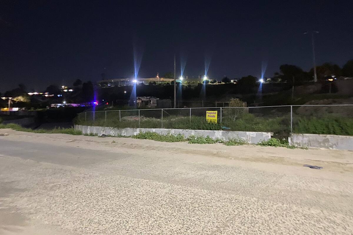 Homicidios Tijuana: Ejecutan a dos hombres en un terreno baldío