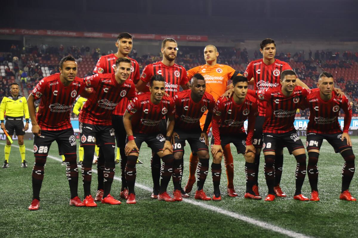 Xolos se presenta con triunfo 2-1 ante Santos