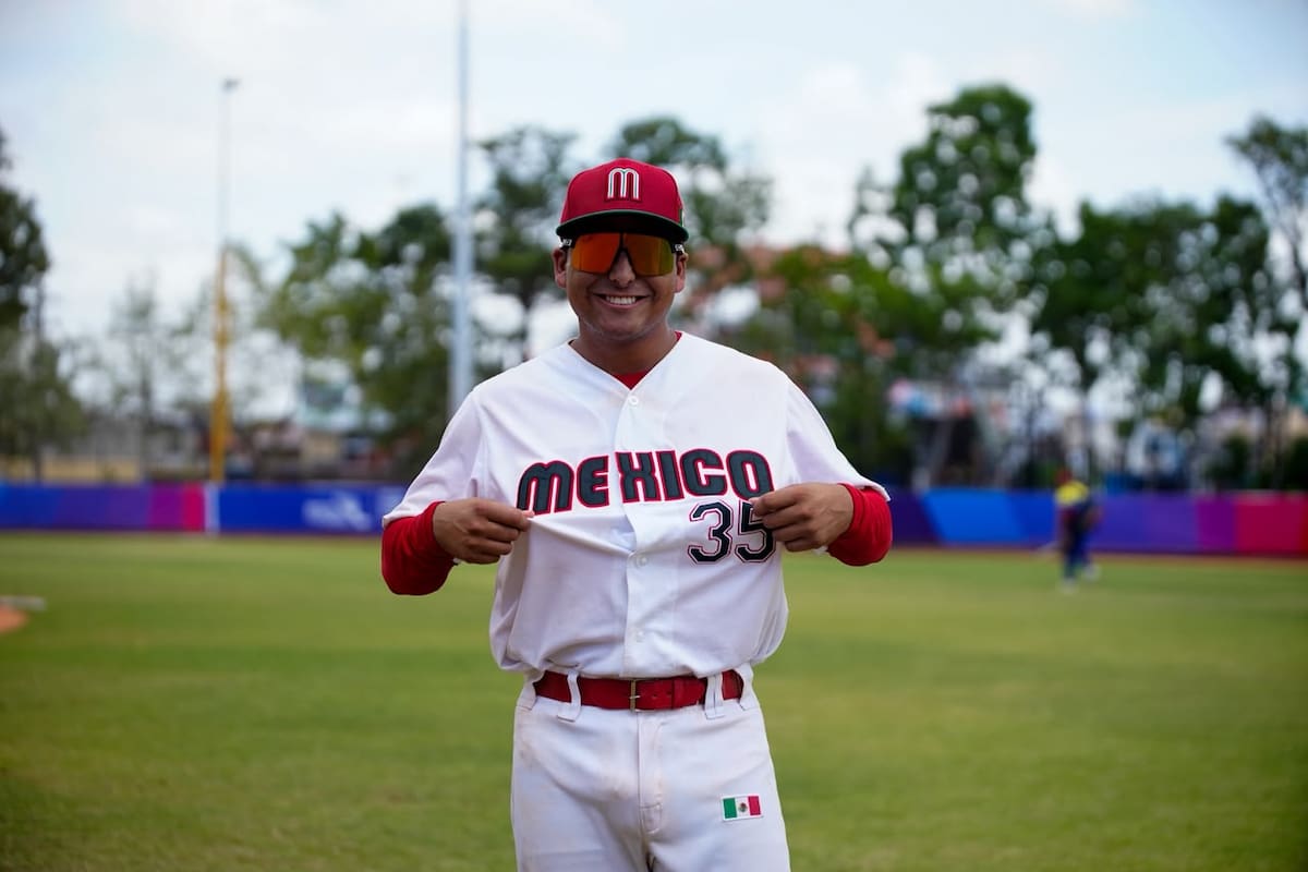 Abelardo Peñuelas se baña de bronce en los JCC