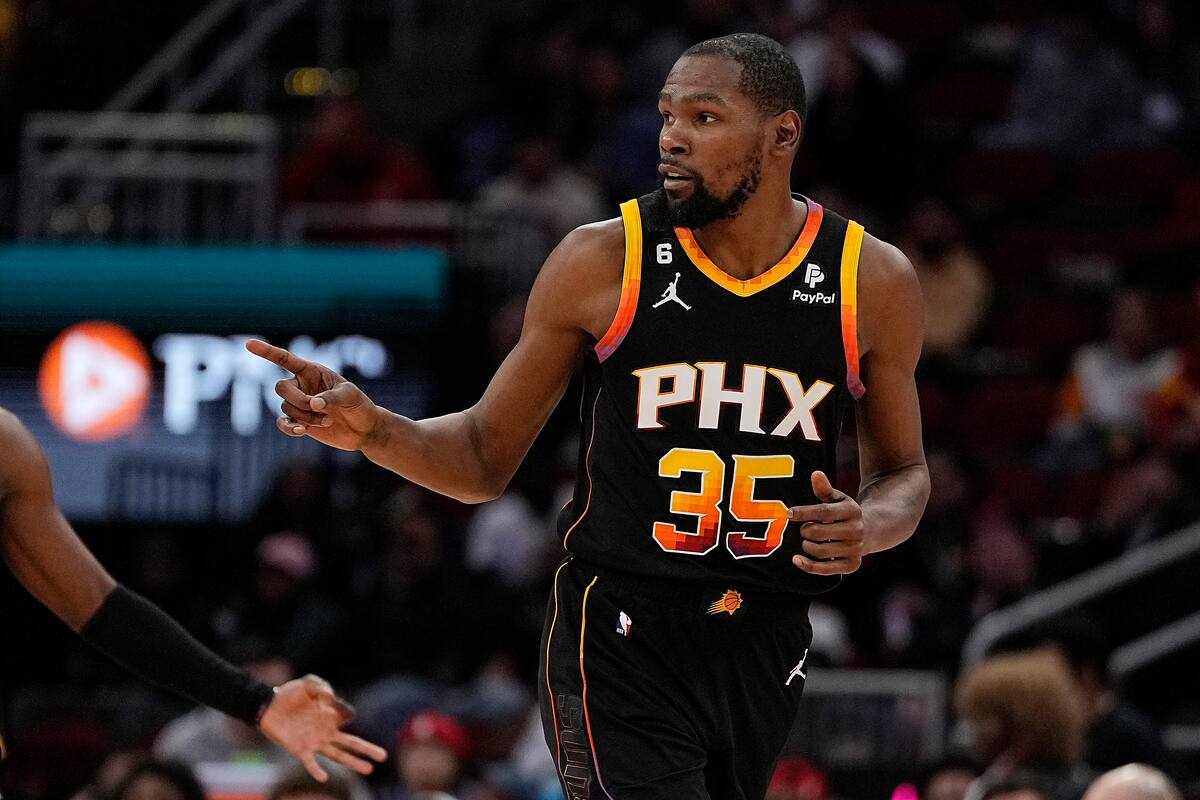 Kevin Durant sobrepasa la barrera de los 29,000 puntos en la NBA; ¿qué otros jugadores lo han logrado?
