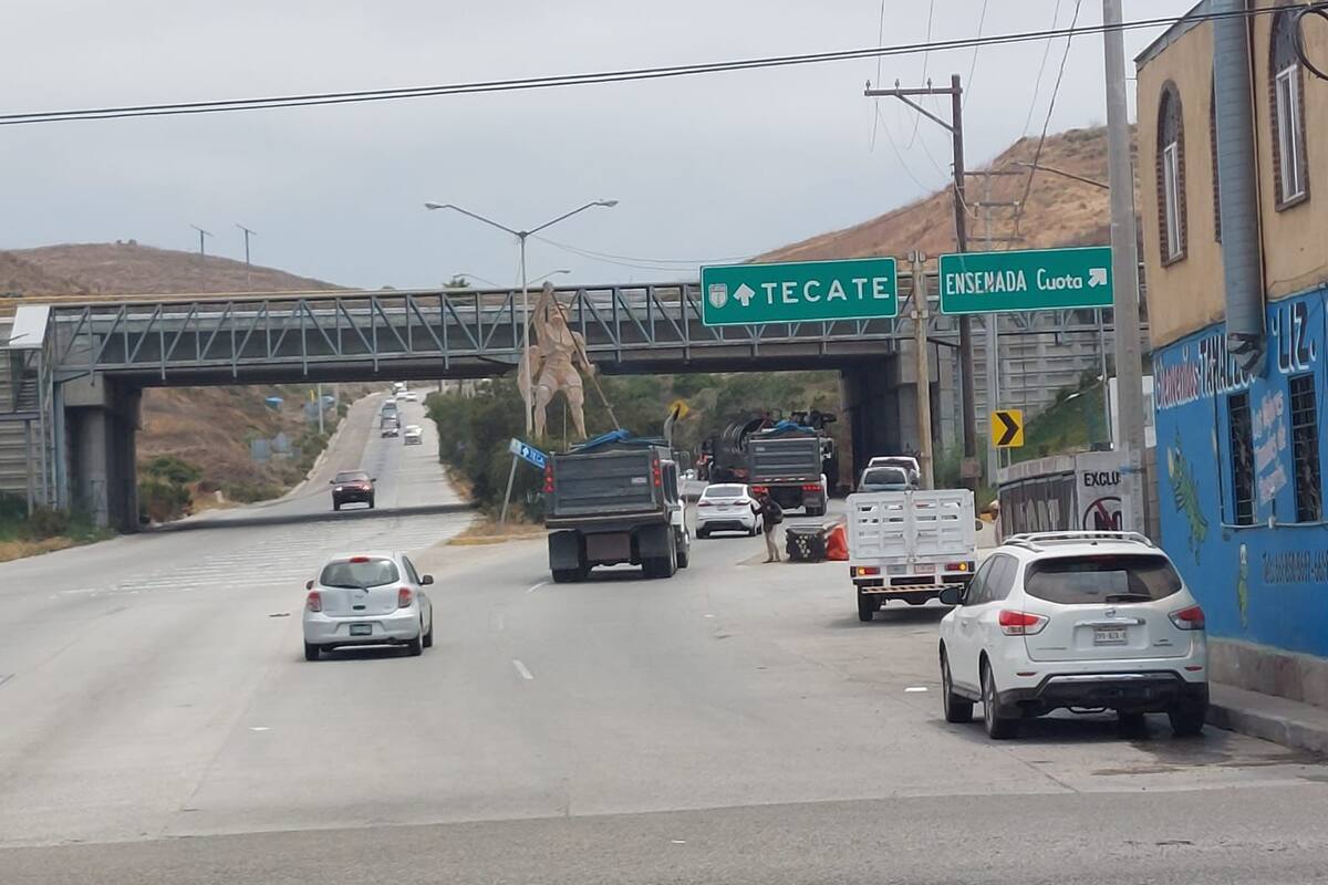 Asaltan a conductor sobre el Corredor 2000 en Rosarito