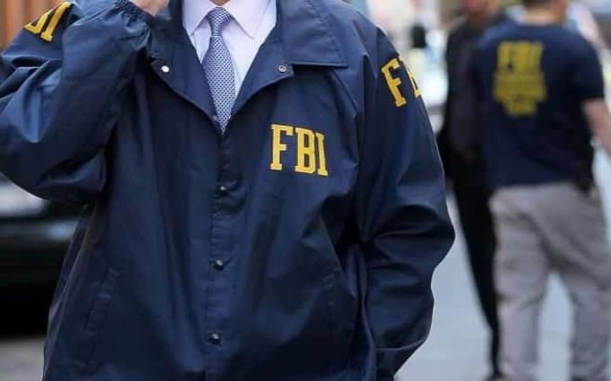 Oficiales del FBI y de otras agencias arrestaron a Jill Marie Jones, con residencia en Chandler, Arizona.