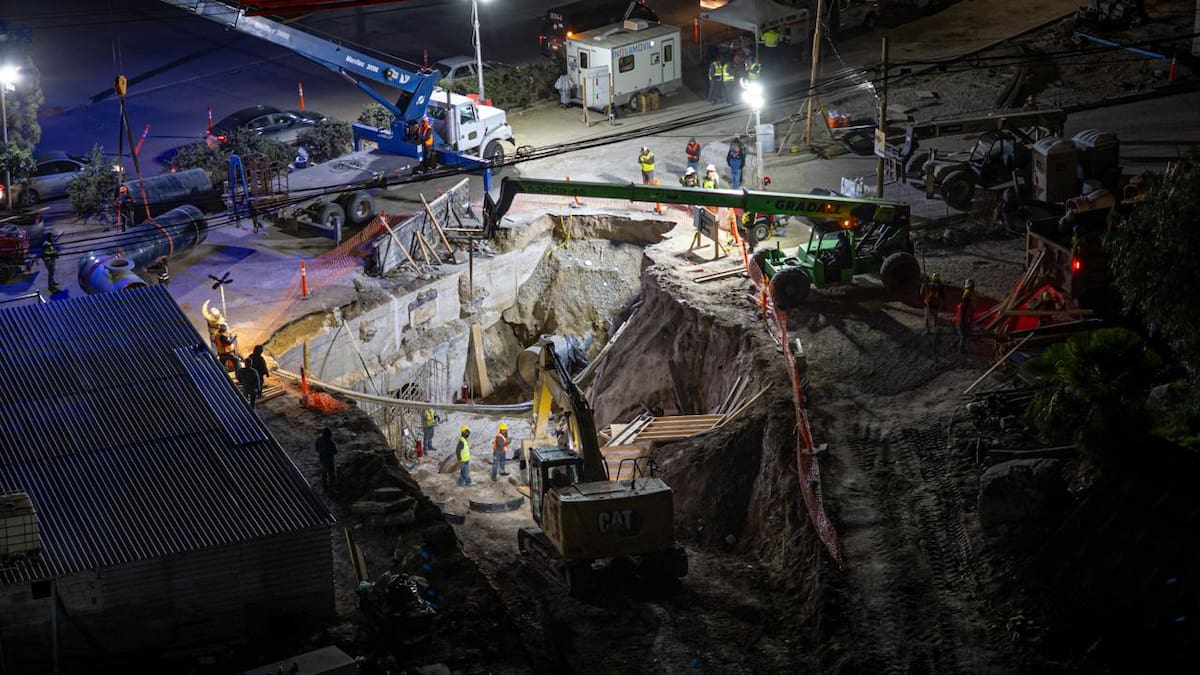 Luego de casi 48 horas de trabajos en el Acueducto Florido–Aguaje, la CESPT prevé que el suministro de agua en 691 colonias de Tijuana y Playas de Rosarito se recupere de manera gradual este fin de semana. Foto: Border Zoom