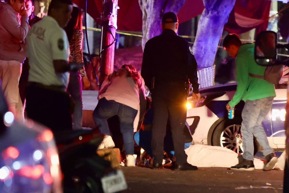 FES Acatlán: Estudiante muere al caer de un puente en CCH Naucalpan durante enfrentamiento