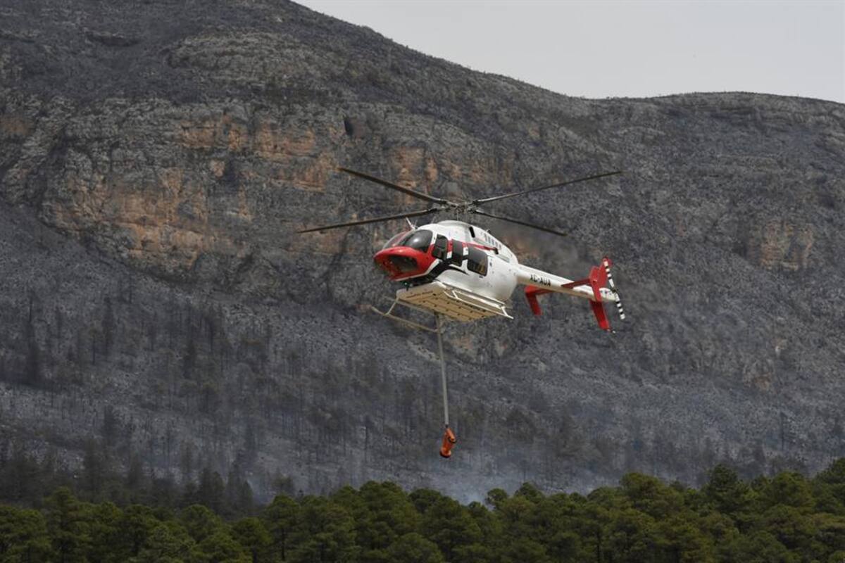 México afronta simultáneamente 75 incendios forestales en 20 estados