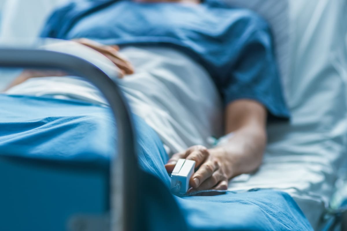 Niño de 13 años pierde parte del intestino tras ingerir más de 80 imanes de alta potencia; los compró por TEMU y así respondió la empresa