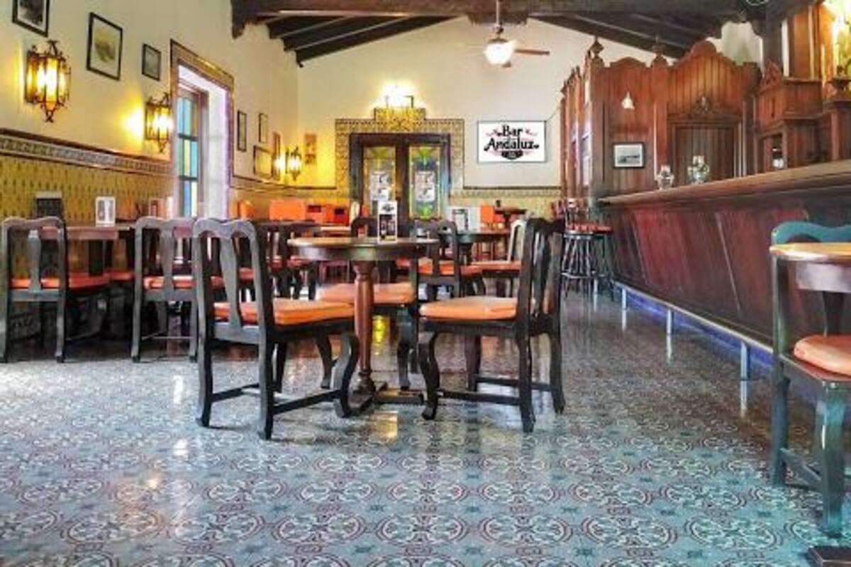 Siete bares clausurados por no acatar medidas en Ensenada