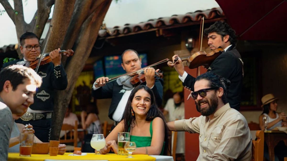 A nivel macroeconómico, la Confederación de Cámaras Nacionales de Comercio, Servicios y Turismo (Concanaco-Servytur) proyecta una derrama total de 39,600 millones de pesos por las celebraciones patrias en todo el país.| Foto: pexels