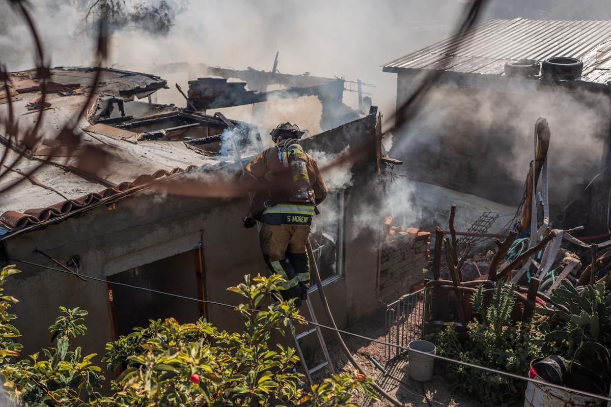 Incendio afecta hogar de madre y dos hijos en Camino Verde