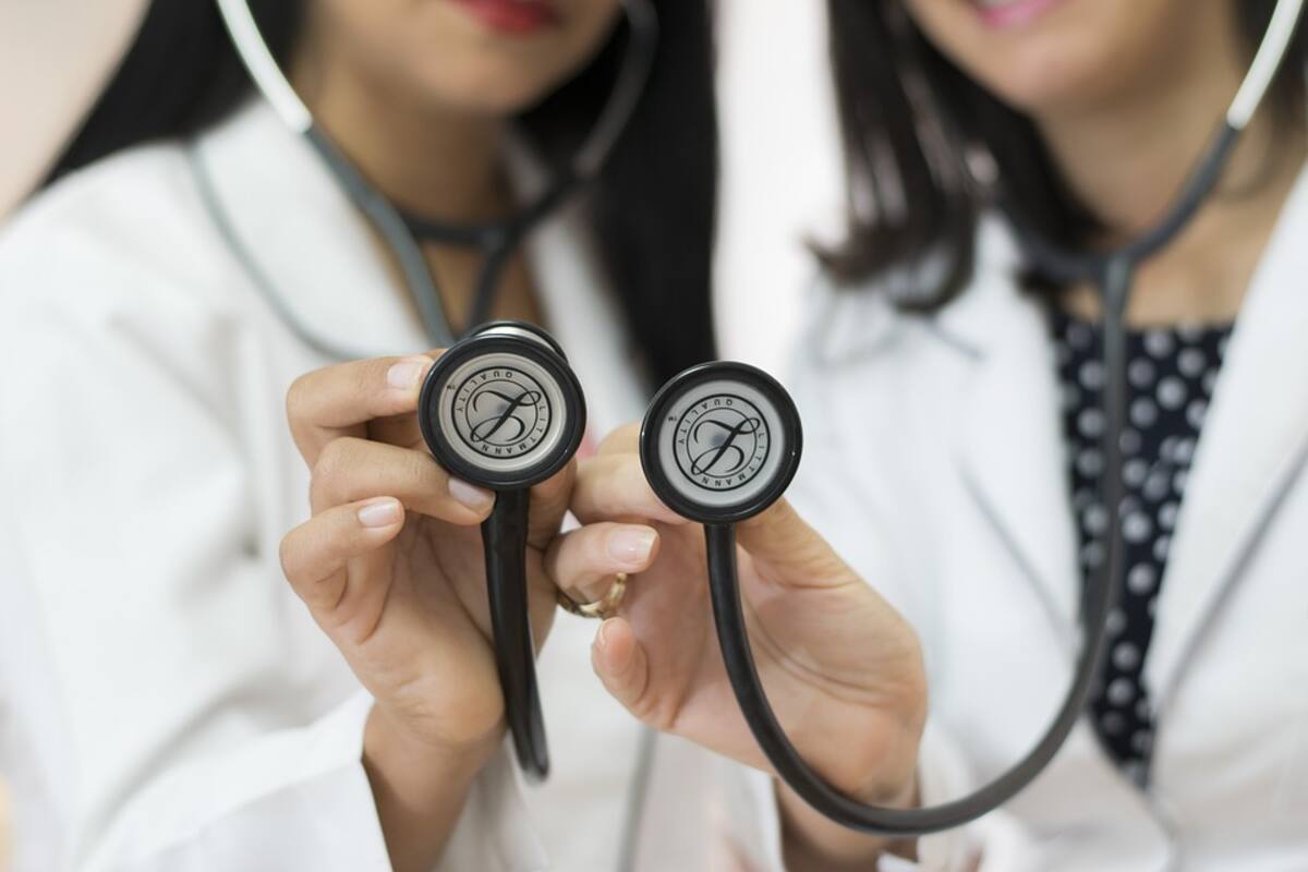 UNAM entregará a personal de la salud 400 mil equipos médicos