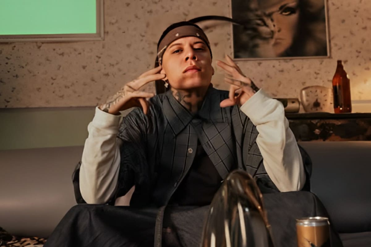 Santa Fe Klan sorteará tenis Louis Vuitton valuados en 25 mil pesos ¿Cómo participar?