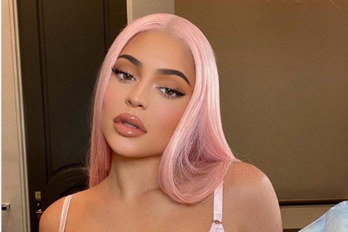 Kylie Jenner levanta pasiones con un corset