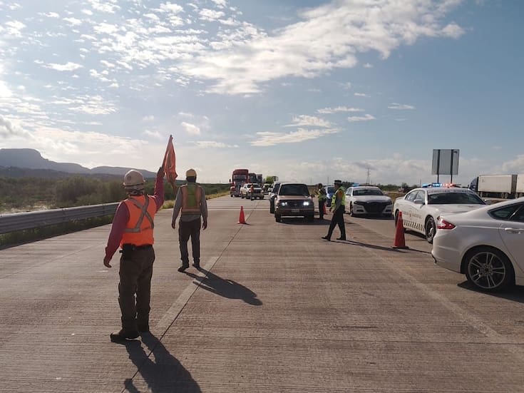 Cierre de tramo carretero Ciudad Obregón–Guaymas genera afectaciones en empresas y usuarios
