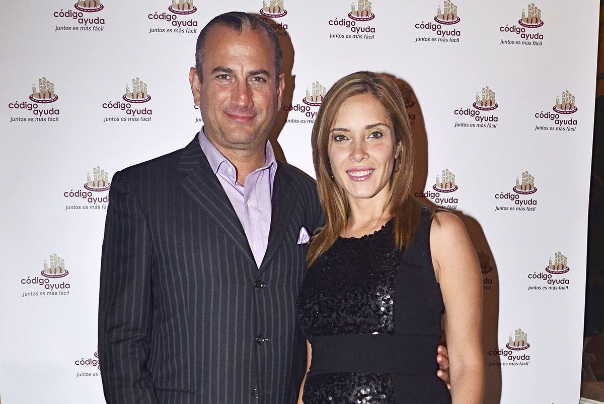 Patricio Cabezut enfrenta cargos por violencia familiar y abuso sexual contra sus dos hijas.