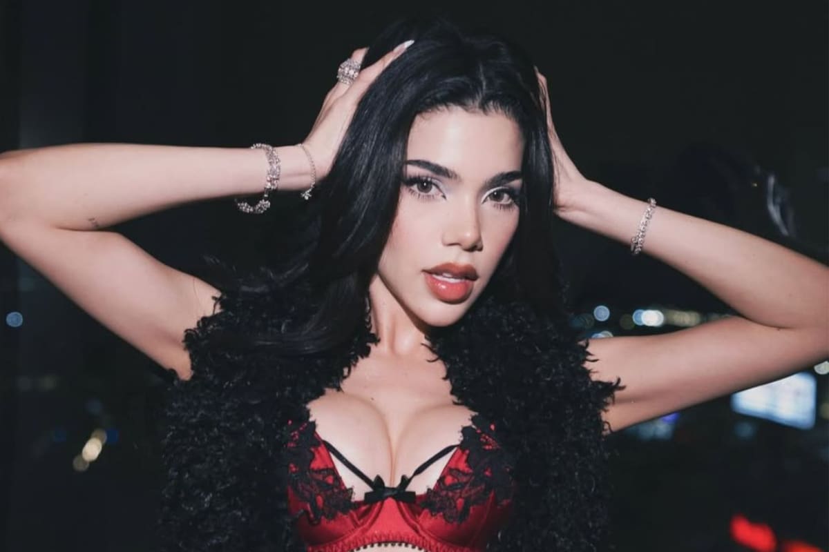 Kenia Os aclara qué pasó con el tema junto a Belinda y Danna Paola y explica por qué el lanzamiento sigue congelado