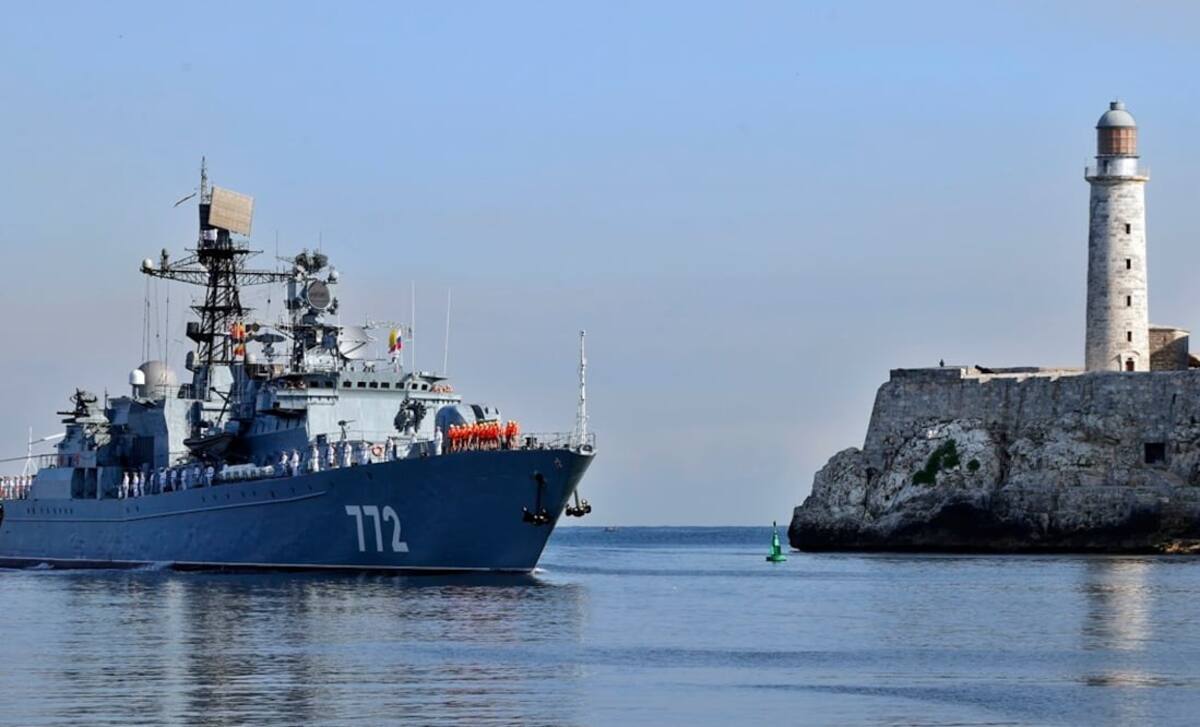 Tres barcos de flota rusa llegan a Cuba. | Foto: EFE