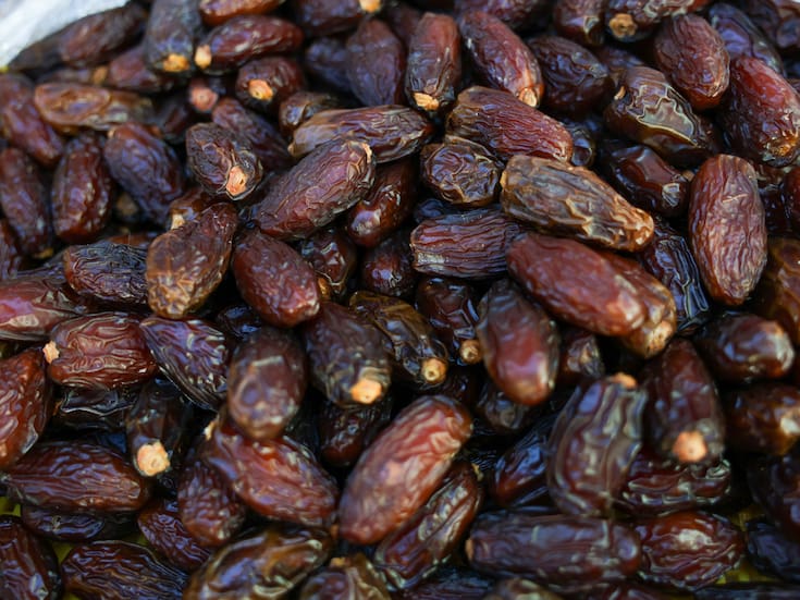 Refuerzan promoción del dátil: UES impulsa el 4to Festival Internacional de la Palma Datilera