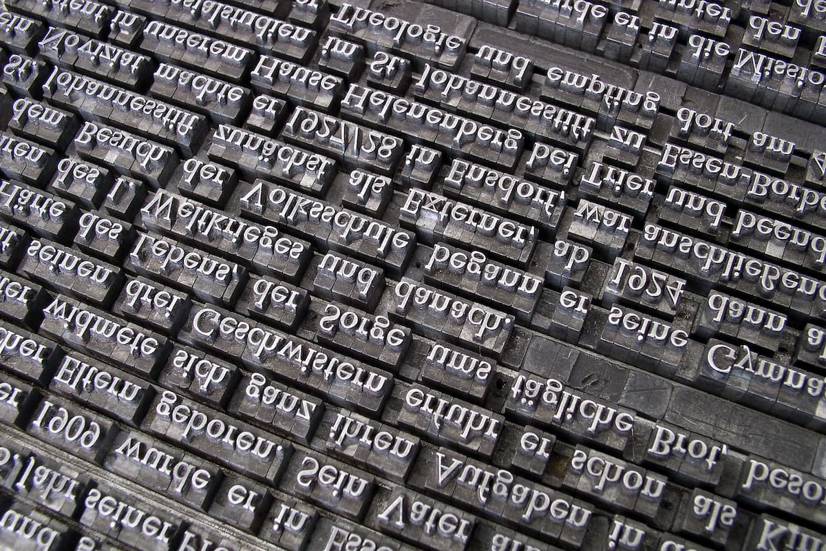 ¿Cuál es el origen de la tipografía Times New Roman?