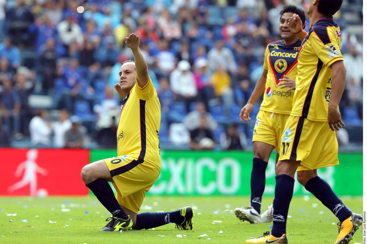 FIFA y América felicitan a Cuauhtémoc Blanco en su cumpleaños 47