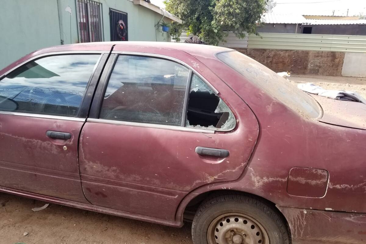 Arrestan a joven por allanamiento y daños al auto de su tía