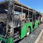 Unidad nueva del transporte urbano de Cajeme queda calcinada al incendiarse; tenía poco de haber sido adquirida por el municipio