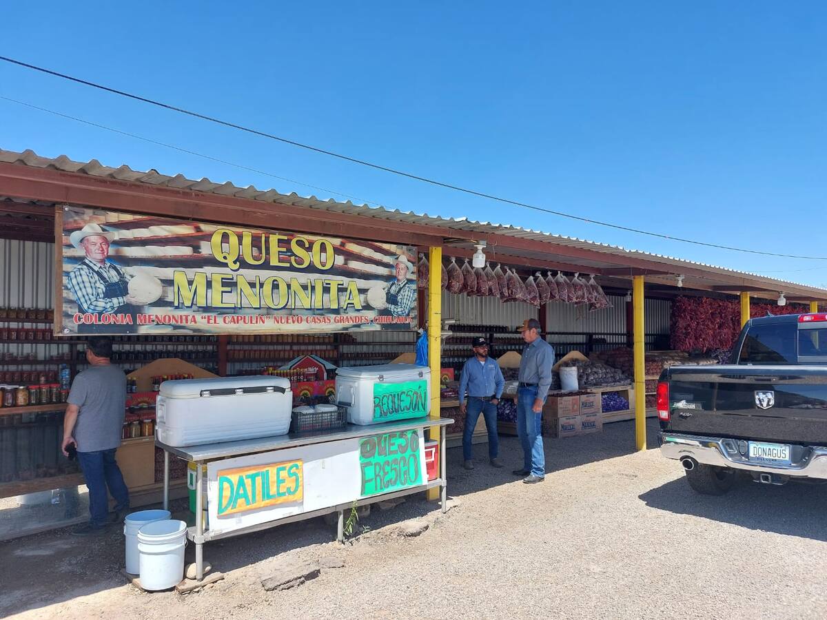 Las Viguitas está convertida en un mini corredor comercial a orillas de la Carretera Internacional.