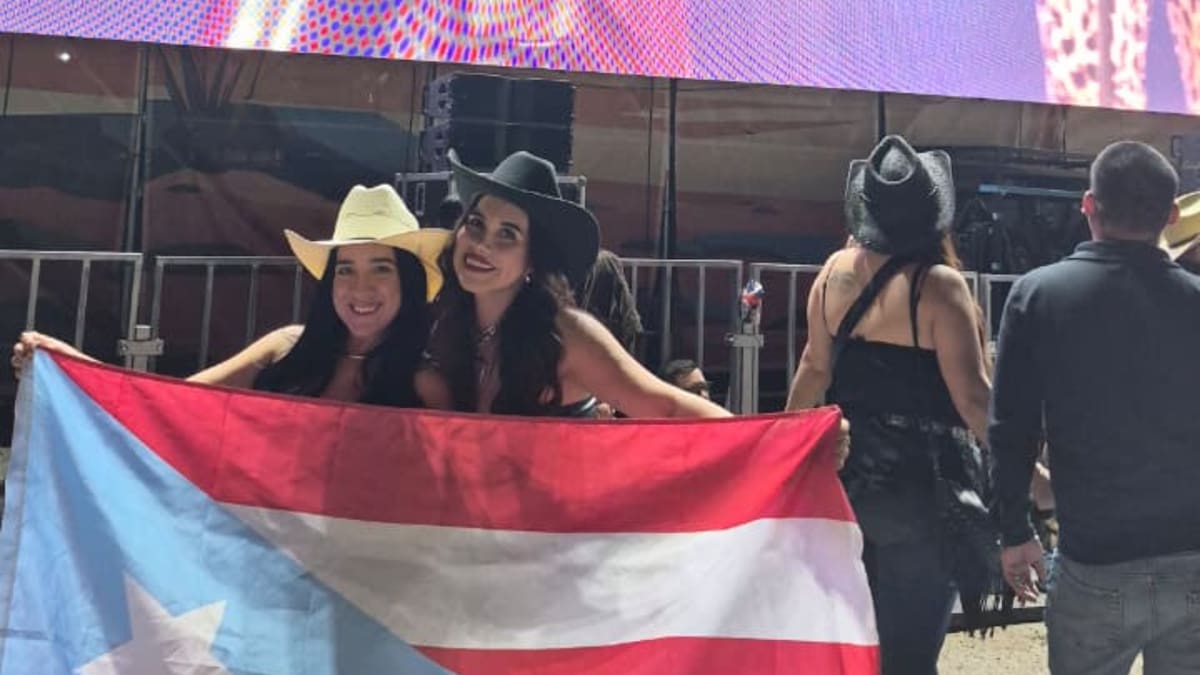 Fan viaja desde Puerto Rico para ver a Kany García en La Cura Fest y vive un momento emotivo