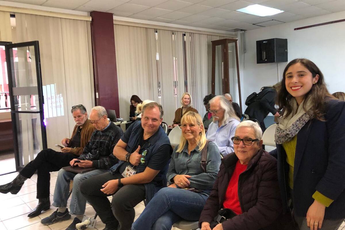 Inquieta a la comunidad extranjera de Rosarito traslados en ambulancia a EU