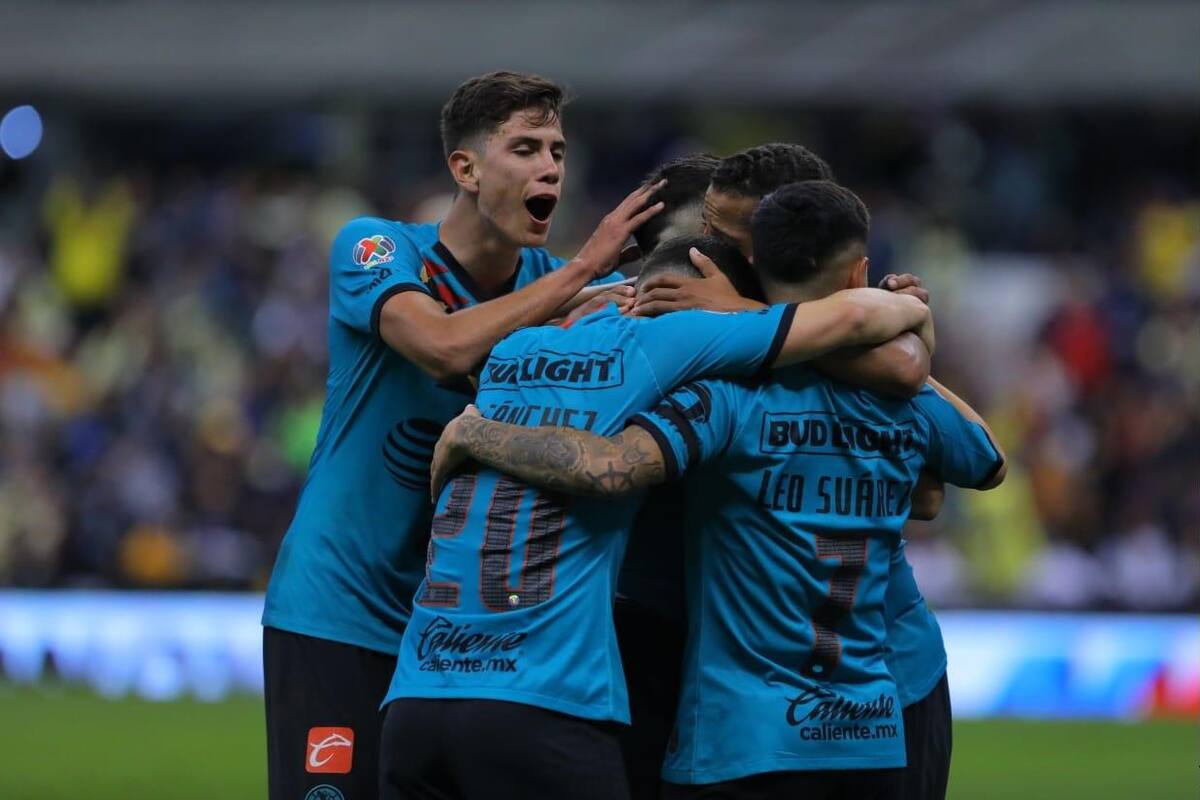 Henry Martin da triunfo al América