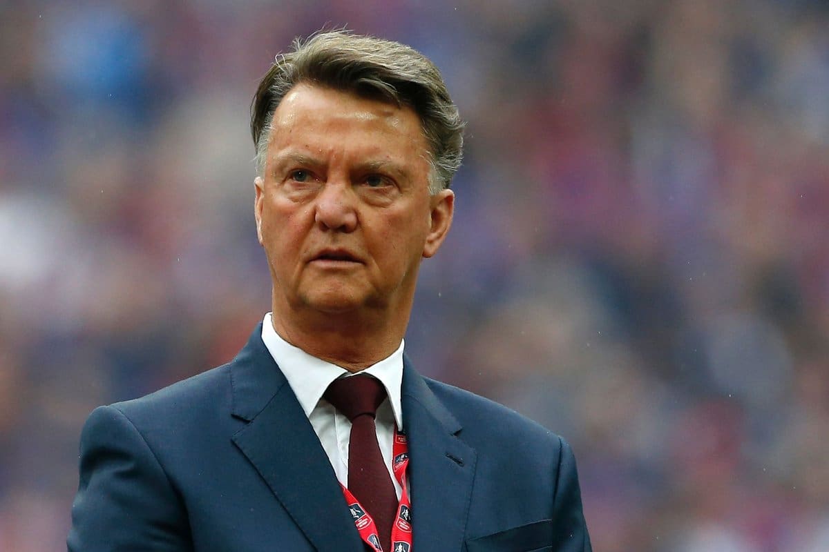 A Van Gaal no le gusta Messi "como jugador de equipo"