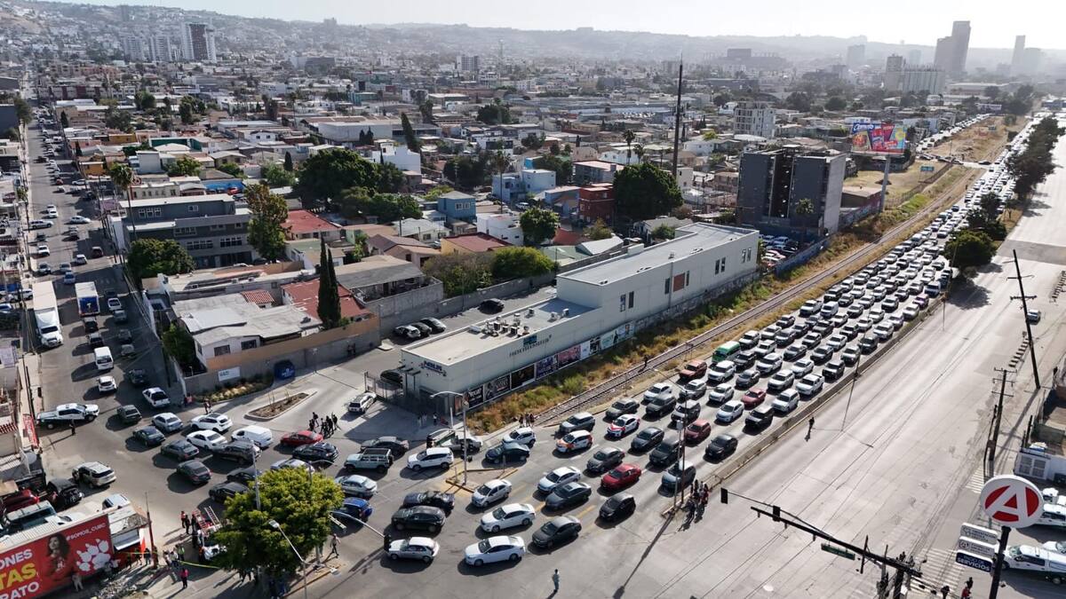 Debido al incidente se registra tránsito lento en el área.